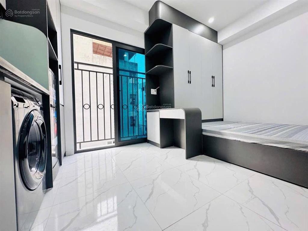 Giá hời. tòa ccmn phú diễn. 18pkk, dt 90tr/th, full pccc, ngõ kd, ba gác đỗ, cực gần phố, 70m2*7t