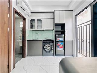 Giá hời. tòa ccmn phú diễn. 18pkk, dt 90tr/th, full pccc, ngõ kd, ba gác đỗ, cực gần phố, 70m2*7t