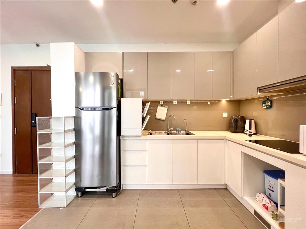 Cho thuê 3pn 2wc eco green quận 7  87m2 chỉ xách vali vào ở