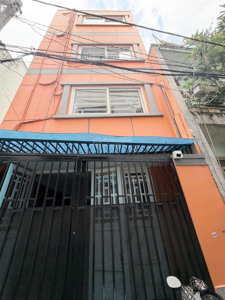 Căn hộ dịch vụ sát lý thường kiệt, gần chợ tân bình hẻm 3m thông nhiều hướng thuận tiện lưu thông.