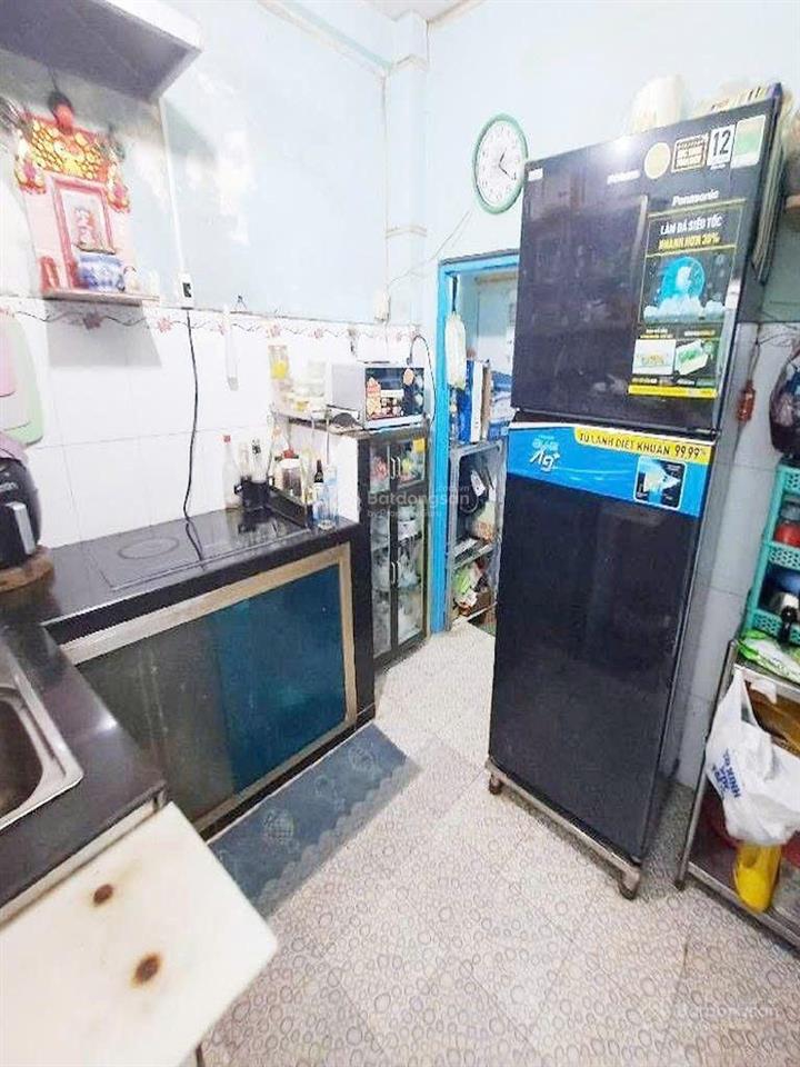Nhà ngay khu ẩm thực hà tôn quyền, hẻm ôtô khu dân trí, có thể vào ở liền hoặc xây mới