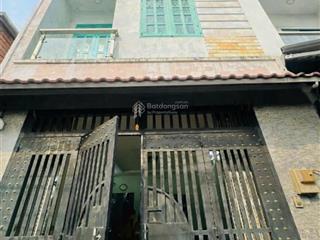 Nhà đường hòa bình ngay công viên đầm sen, hẻm 3m thông thoáng, tiện ích sinh hoạt đầy đủ.