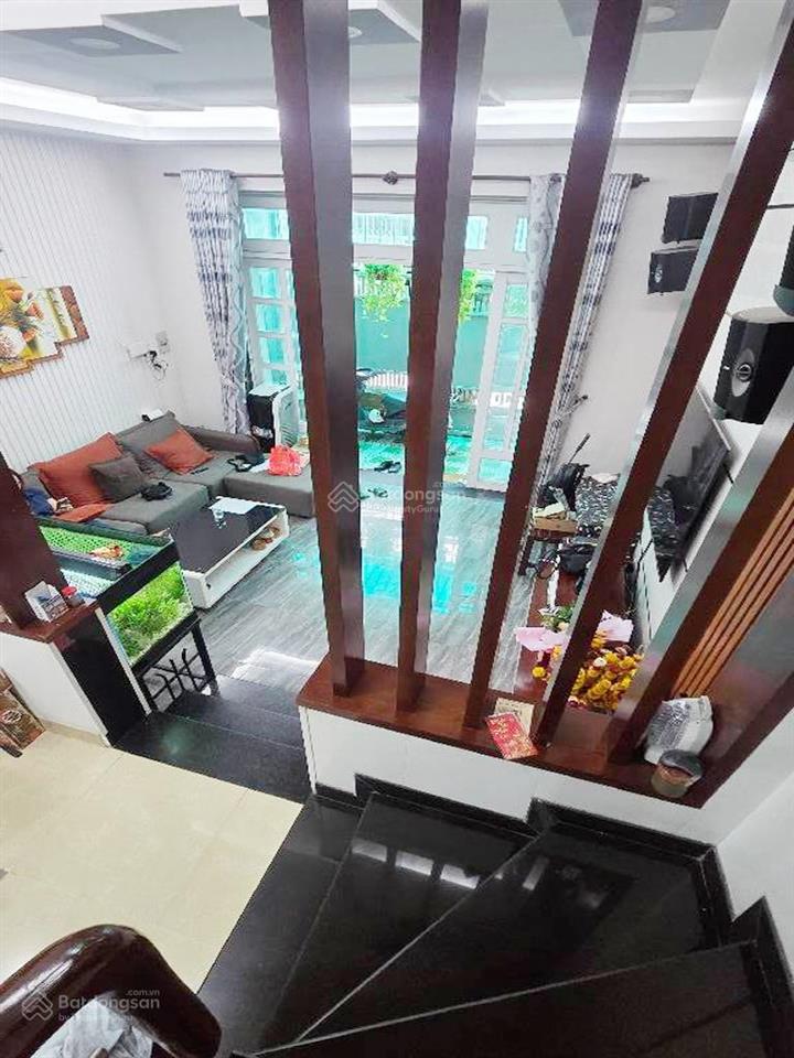 Nhà lạc long quân gần chợ tân bình, hẻm ôtô tránh, tiện ích bao quanh, phù hợp vừa ở kinh doanh.