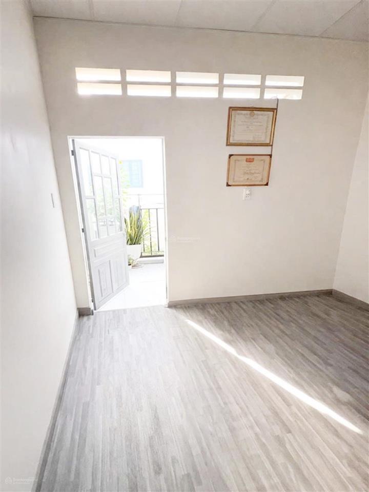 Nhà bàu cát 2 và trần mai ninh, hẻm xe 4m, thuận tiện kinh doanh và di chuyển, tiện ích bao quanh.