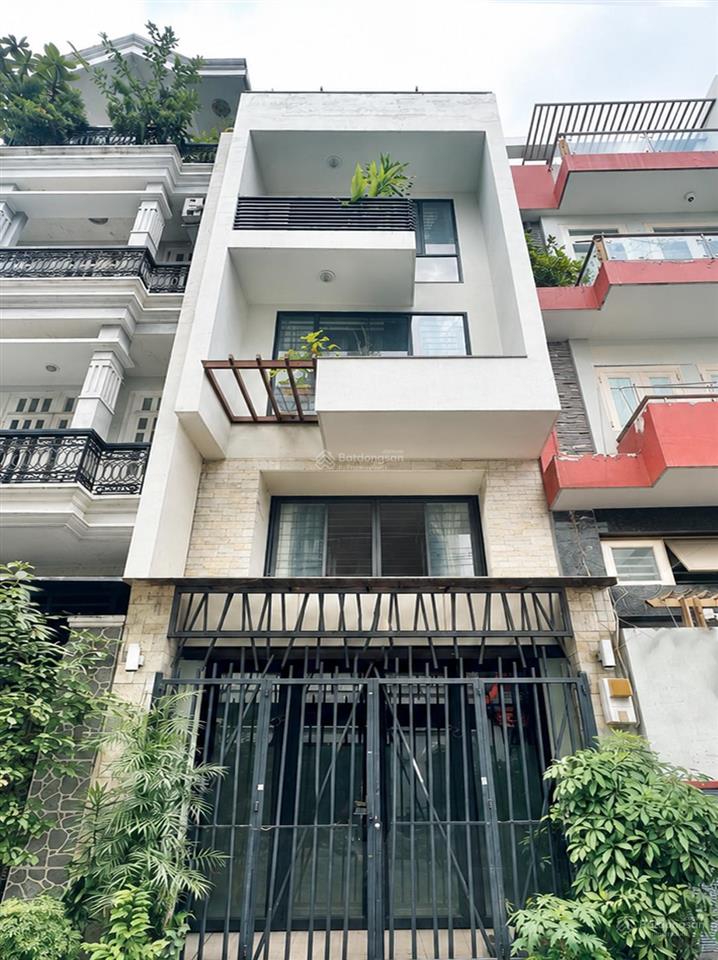 Nhà đường ông ích khiêm sát đầm sen, hẻm xe hơi, thông thoáng khu dân trí, thuận tiện kinh doanh.
