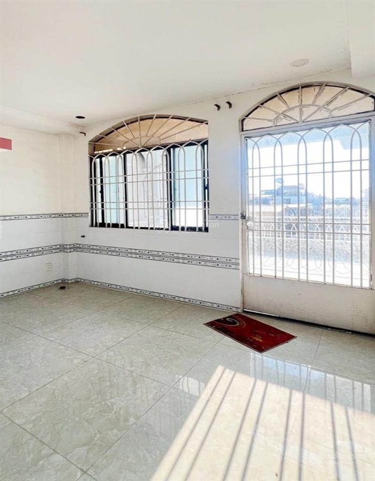 Nhà sát đường lãnh binh thăng, hẻm xe tải khu lô thông, thuận tiện kinh doanh buôn bán và di chuyển