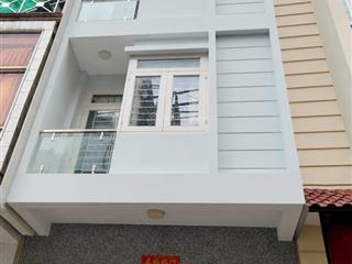 Nhà sát đường lãnh binh thăng, hẻm xe tải khu lô thông, thuận tiện kinh doanh buôn bán và di chuyển