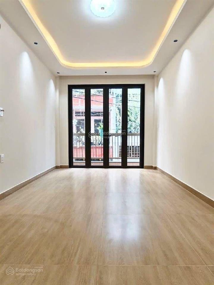 Nhà đường nguyễn đình chiểu gần chợ vườn chuối, hẻm trước nhà 5m, thuận tiện kinh doanh buôn bán.