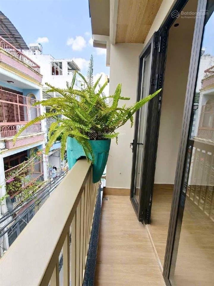 Nhà đường nguyễn đình chiểu gần chợ vườn chuối, hẻm trước nhà 5m, thuận tiện kinh doanh buôn bán.