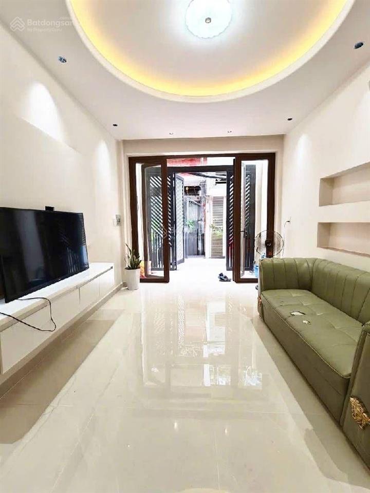 Nhà đường nguyễn đình chiểu gần chợ vườn chuối, hẻm trước nhà 5m, thuận tiện kinh doanh buôn bán.