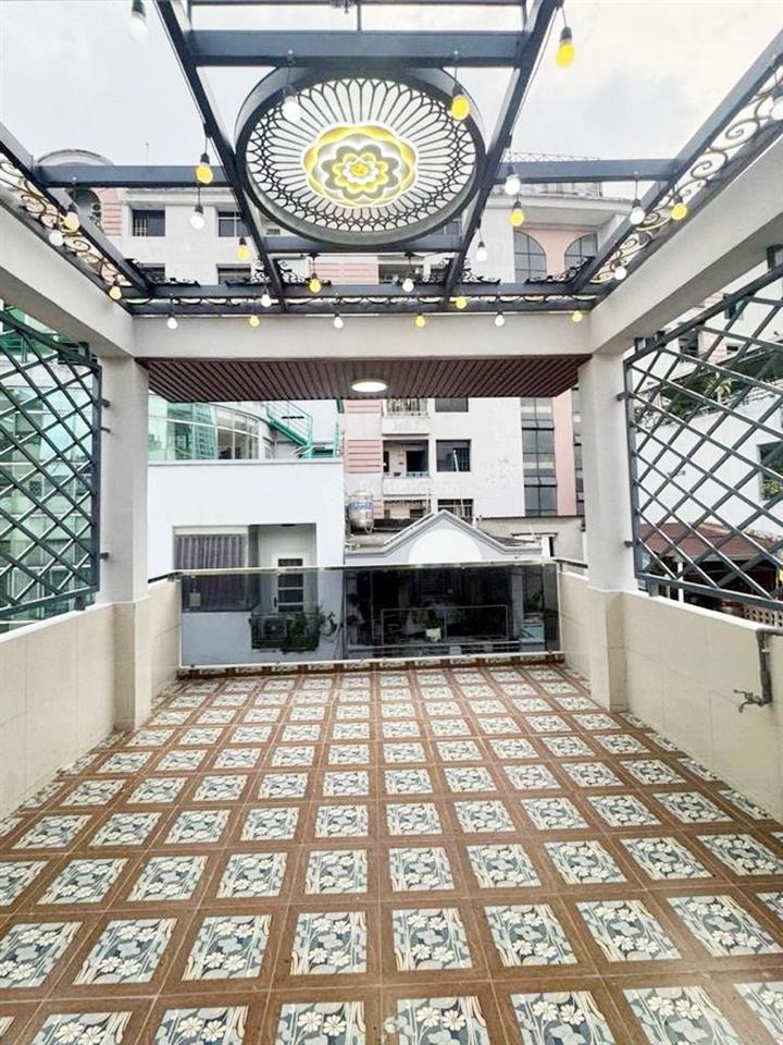 Nhà đường lãnh binh thăng, hẻm ôtô tránh nhau đậu được ngày đêm thoải mái, tiện ích bao quanh.