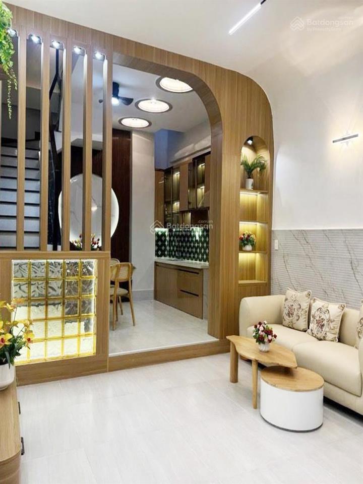 Nhà đường lãnh binh thăng, hẻm ôtô tránh nhau đậu được ngày đêm thoải mái, tiện ích bao quanh.