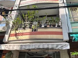Hẻm xe tải đường hàn hải nguyên nhà 2 mặt hẻm khu dân trí, thuận tiện kinh doanh và di chuyển .