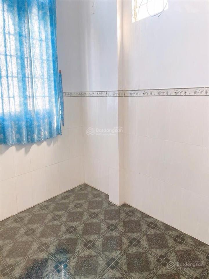Nhà đường lý thường kiệt ngay chợ ông địa, hẻm ba gác thông nhiều hướng , tiện ích bao quanh .
