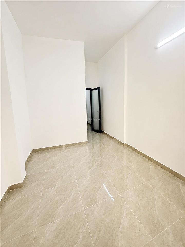 Nhà đường lý thường kiệt đường nhựa 8m 373 thông thoáng, thuận tiện kinh doanh đa ngành nghề .