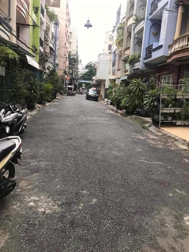 Nhà ngay phạm văn chí và mai xuân thưởng, hẻm 6m ôtô tránh nhau, gần chợ lớn, thuận tiện kinh doanh