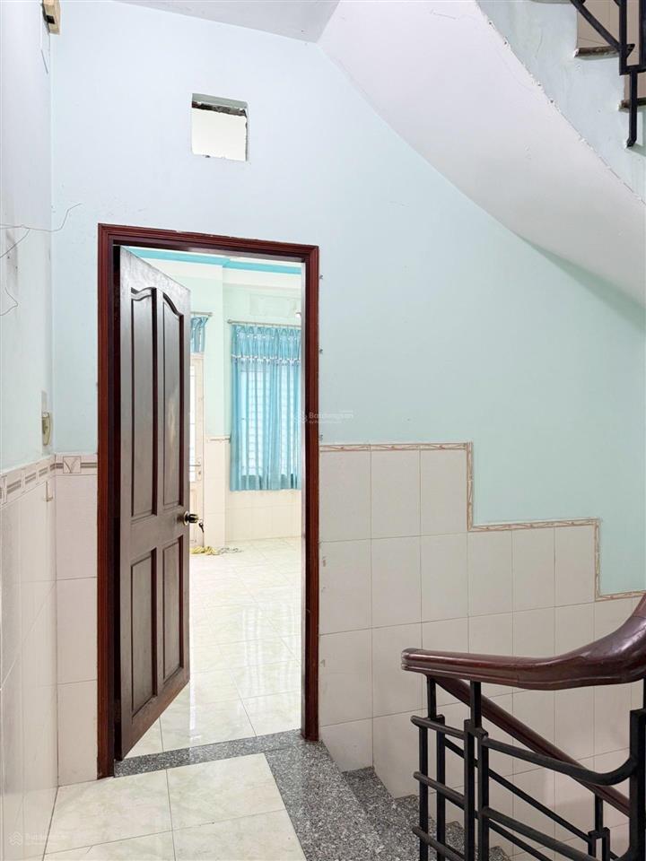 Mặt tiền kinh doanh sát lê đại hành, gần 3 tháng 2 thuận tiện di chuyển tất cả quận.