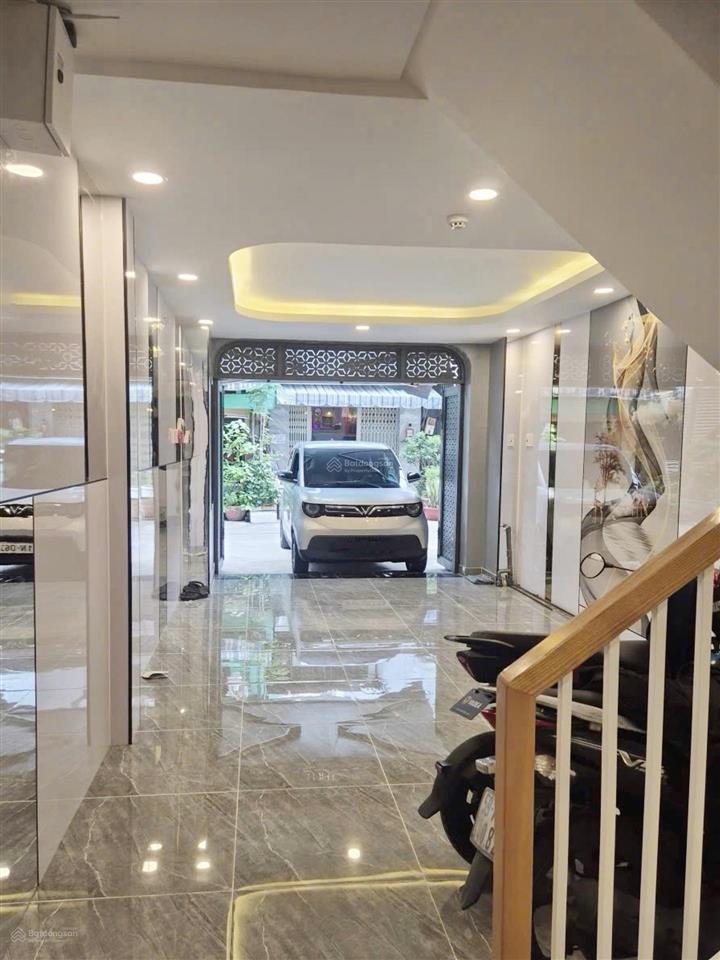 Nhà minh phụng q11 hẻm 8m xe tải thông ôtô ngủ trong nhà khu phân lô, thuận tiện để ở và kinh doanh