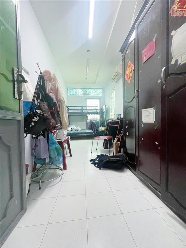 Nhà đường hồng bàng, ngay cầu vượt cây gõ, hẻm xe tải, thuận tiện kinh doanh và di chuyển