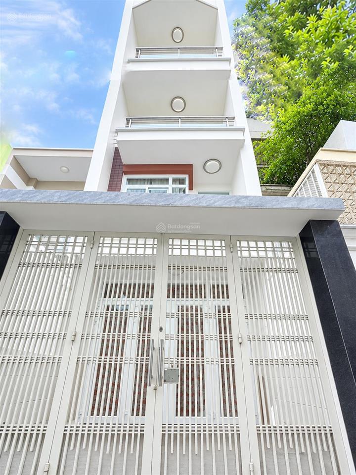 Nhà hòa hưng, sát cmt8 thông tô hiến thành, khu dân trí, tiện ích bao quanh, thuận tiện di chuyển