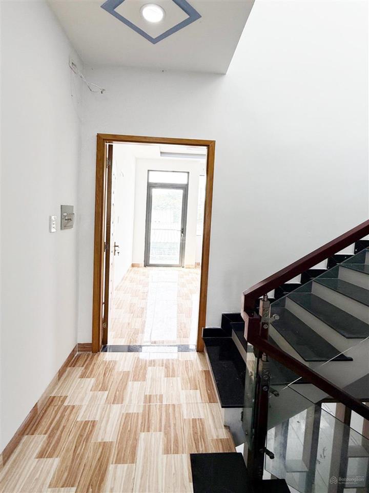 Nhà kênh tân hóa, sát cv đầm sen, hẻm 4m khu, tiện ích bao quanh, nhà không lộ giới, pháp lý chuẩn.