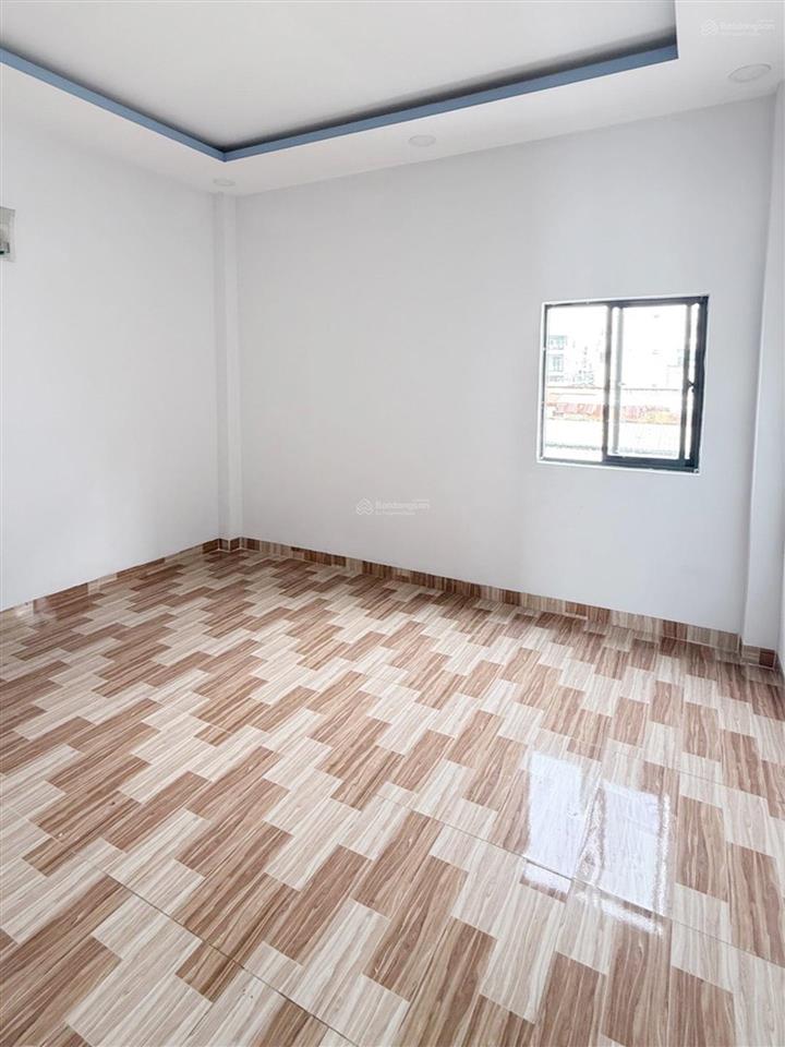 Nhà kênh tân hóa, sát cv đầm sen, hẻm 4m khu, tiện ích bao quanh, nhà không lộ giới, pháp lý chuẩn.