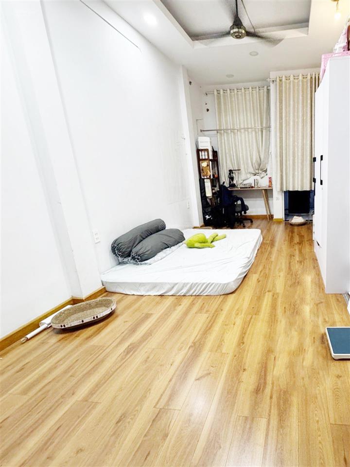 Nhà sư vạn hạnh, hẻm 5m thông, thuận tiện vừa ở vừa kinh doanh, di chuyển dễ dàng các quận.