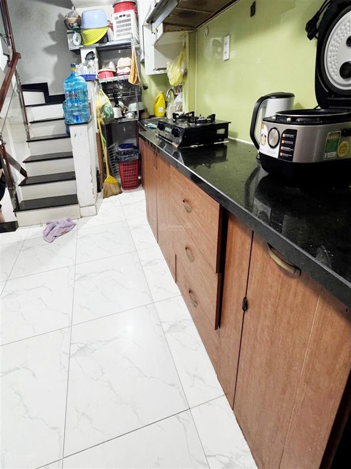 Nhà sư vạn hạnh, hẻm 5m thông, thuận tiện vừa ở vừa kinh doanh, di chuyển dễ dàng các quận.