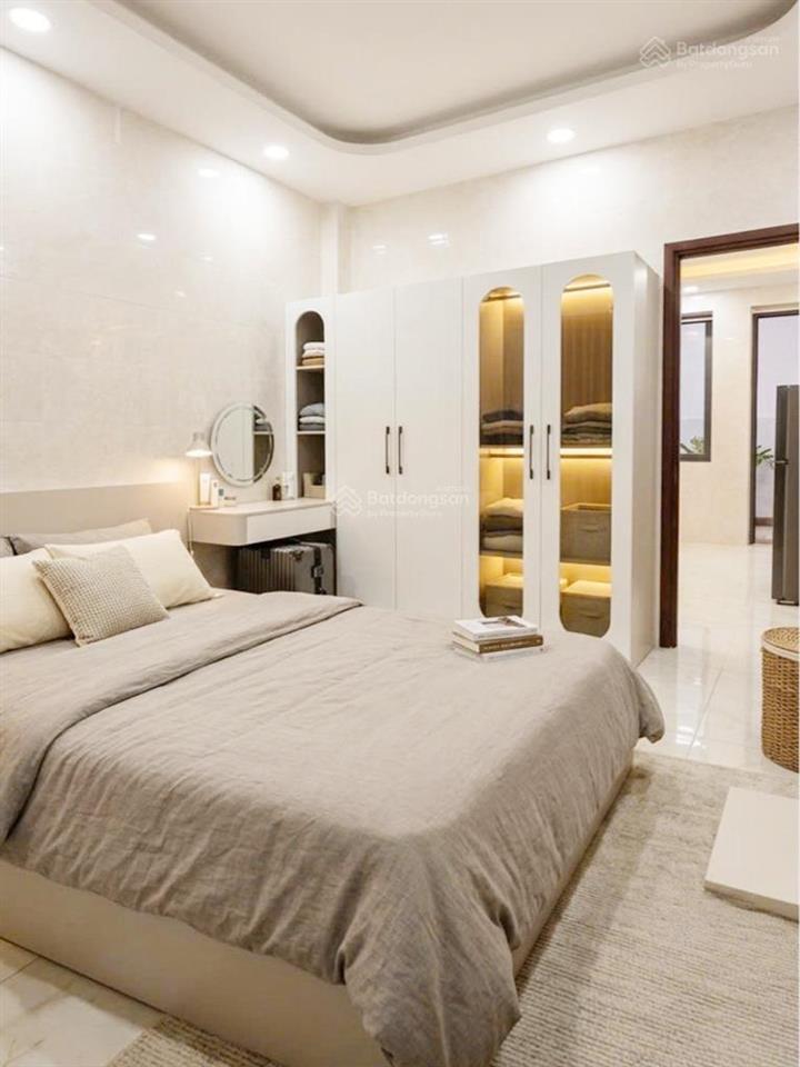 Nhà 3 tháng 2 q11, hẻm xe tải thông sát mặt tiền, đang kinh doanh căn hộ dịch vụ, dòng tiền ổn định