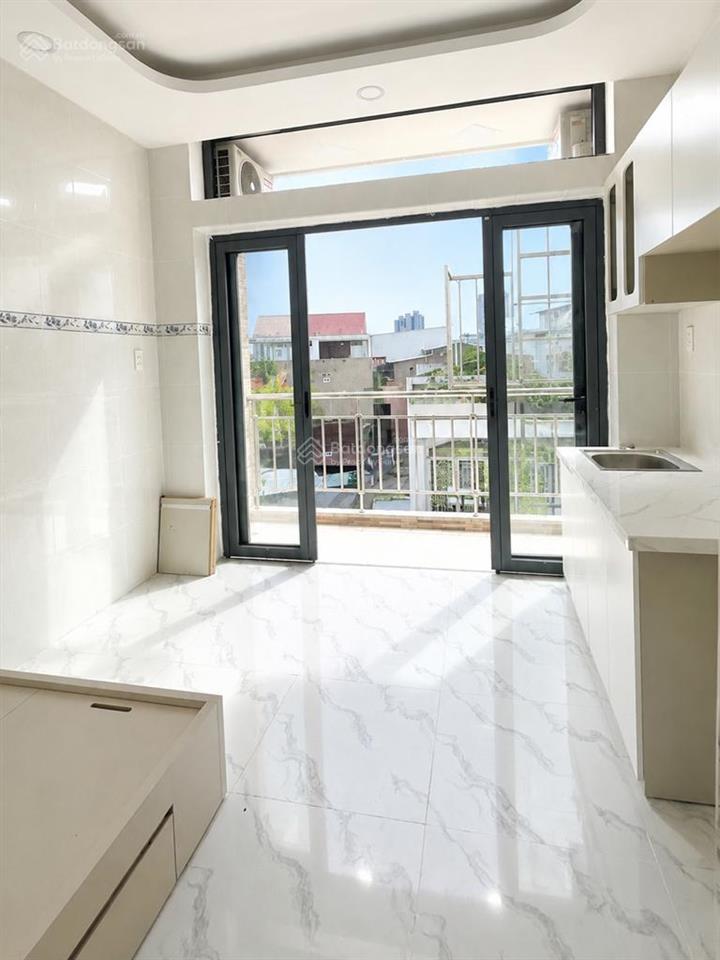 Nhà 3 tháng 2 q11, hẻm xe tải thông sát mặt tiền, đang kinh doanh căn hộ dịch vụ, dòng tiền ổn định