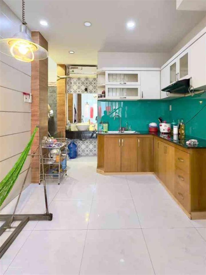 Nhà đường lạc long quân gần chợ tân bình, hẻm xe hơi, khu dân trí cao, tiện ích đầy đủ