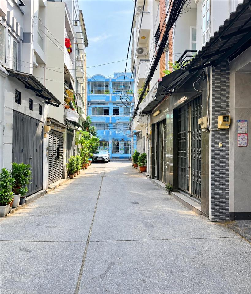 Nhà nguyễn ngọc lộc, sát 3t2, hẻm ô tô đậu cửa, tiện ích bao quanh, di chuyển thuận tiện các quận.