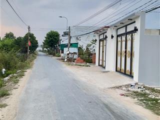 Ngang 7.5m hiếm có  đất full thổ cư ngay trục long phú  có 2 nền liền kề