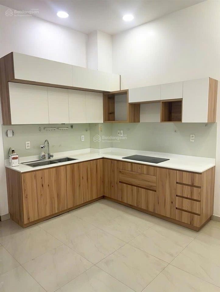 Bán nhà tây hòa 90m², chỉ 7,95 tỷ, đường 8m, có sân để ô tô, phước long a, quận 9