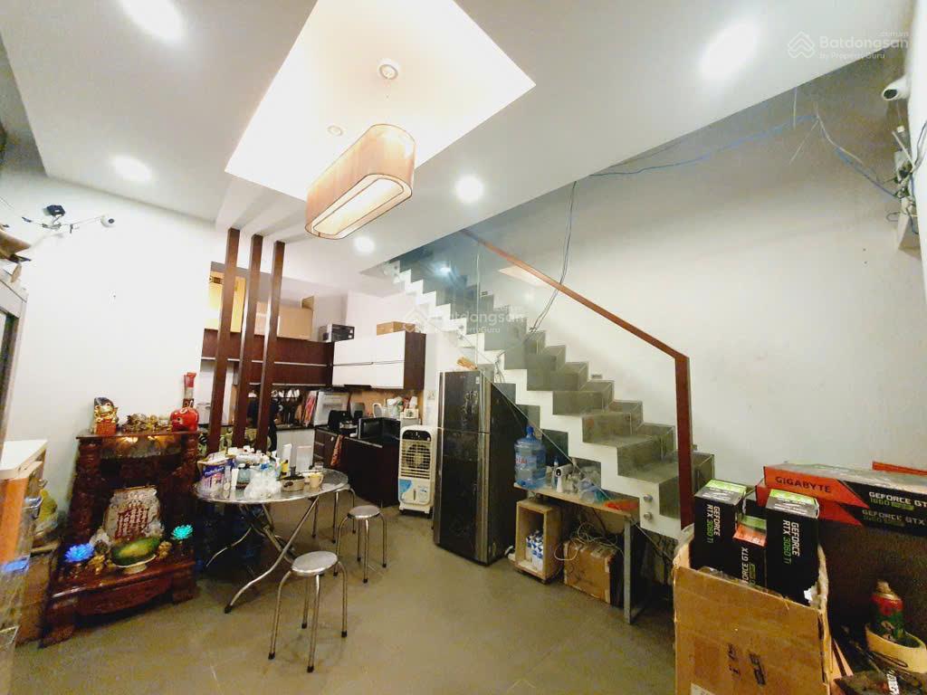 Bán gấp nhà riêng tăng nhơn phú b, đường nhựa 8m, xe hơi đỗ trong nhà, 4 tầng , gần vincom q9 6 tỷ