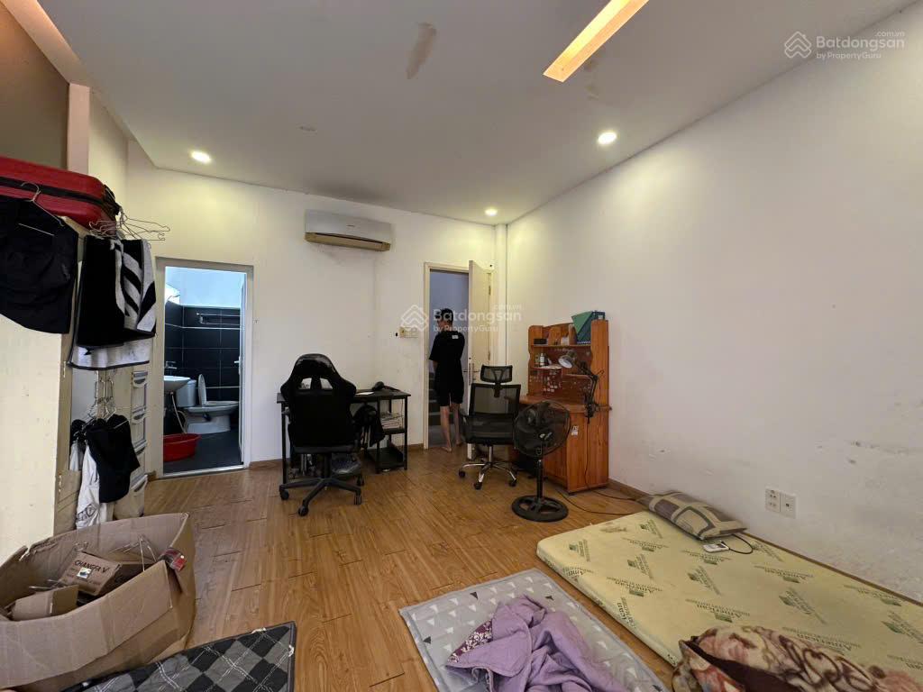 Bán gấp nhà riêng tăng nhơn phú b, đường nhựa 8m, xe hơi đỗ trong nhà, 4 tầng , gần vincom q9 6 tỷ