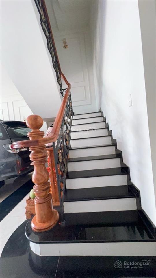 Chủ giảm sốc 2 tỷ nhà mới 4 tầng, vip khu học viện chính trị, đường man thiện, q9 chỉ còn hơn 9 tỷ