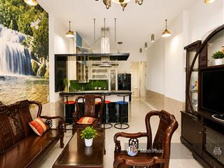 Gấp bán giảm 1 tỷ, nhà 2 tầng, gần trường đh spkt, hutech, thủ đức, hcm chỉ nhỉnh 5t