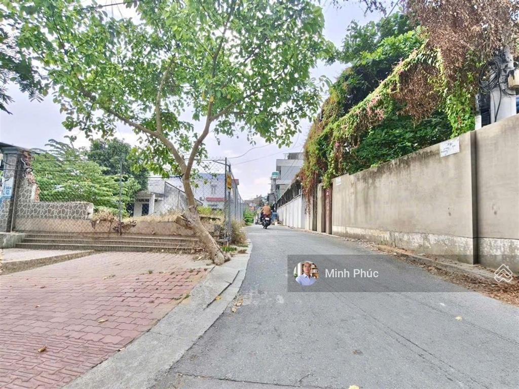 Giảm 1 tỷ, chủ gấp bán, nhà 2 tầng đẹp, gần trường đh spkt, hutech, thủ đức, hcm  chỉ nhỉnh 5t