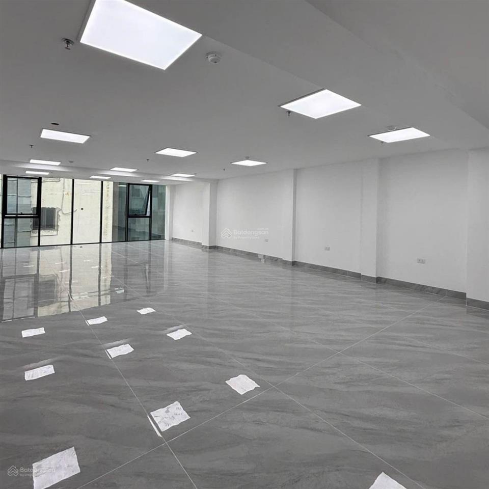 Bán tòa văn phòng mỹ đình 118m² 11 tầng doanh thu ~2.5 tỷ/năm giá 69.8 tỷ