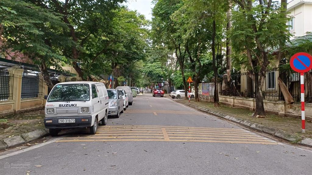 Bán nhà phố nguyễn cơ thạch diện 109m² mt 7m, ô tô tránh, 39 tỷ, dân trí cao, giao thông thuận tiện