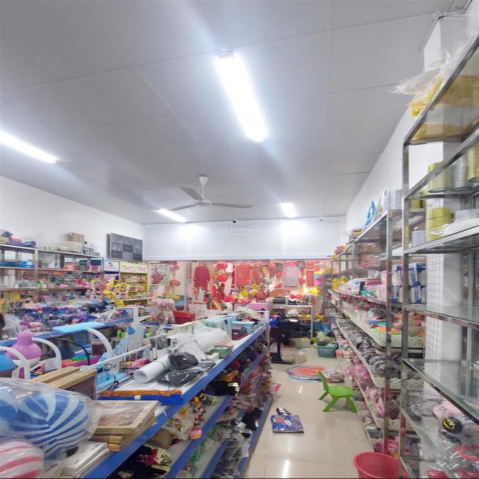Mặt phố phú diễn lô góc 2 mặt đường kinh doanh đỉnh 70m 23 tỷ