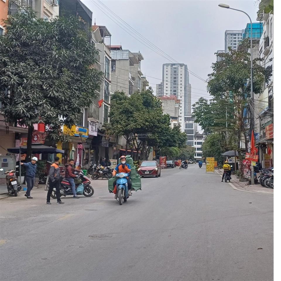 Nhà phân lô hoàng công chất 69m 6 tầng thang máy vỉa hè kinh doanh 19 tỷ
