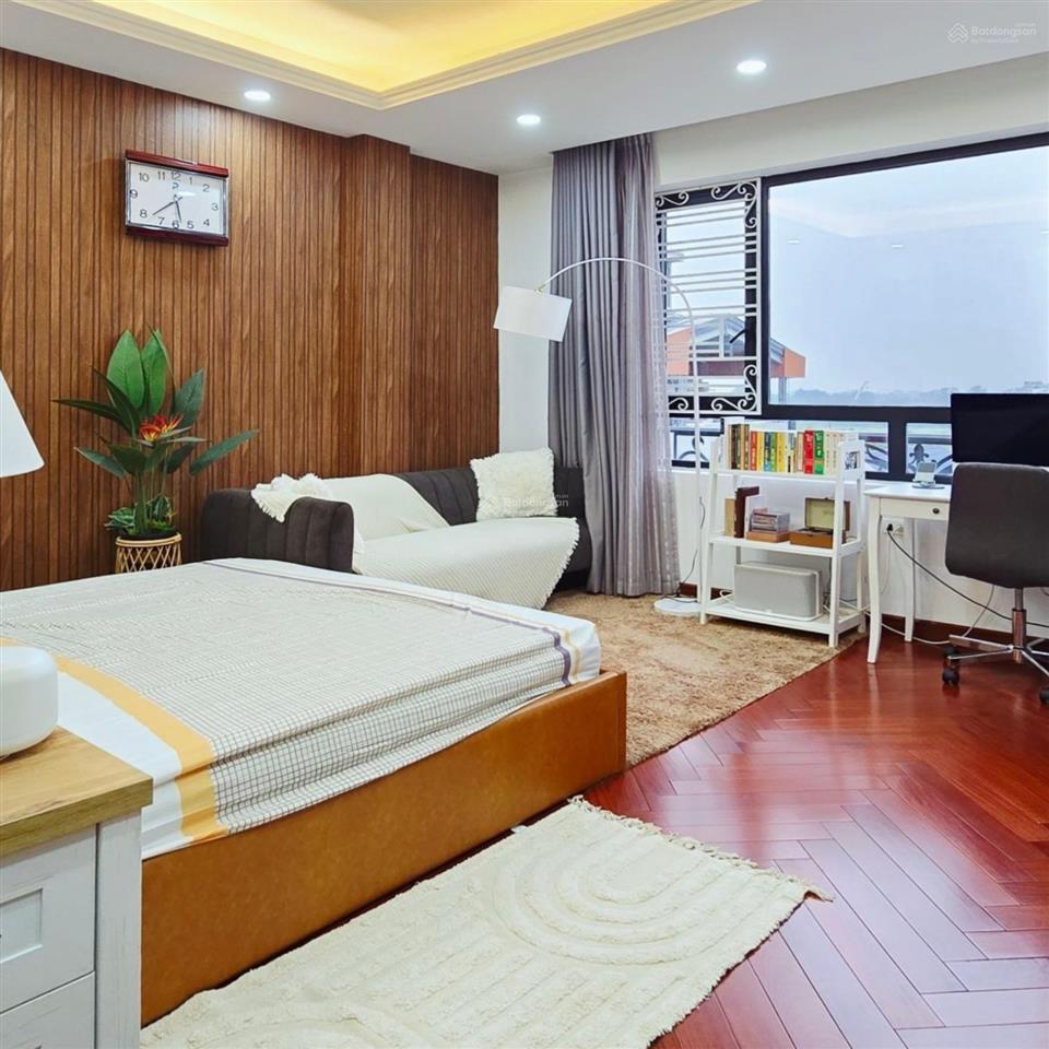 Nhà phân lô hoàng công chất 69m 6 tầng thang máy vỉa hè kinh doanh 19 tỷ