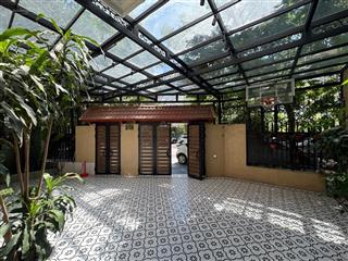 Biệt thự thành phố giao lưu, phố phạm văn đồng 170m, lô góc giá 76 tỷ