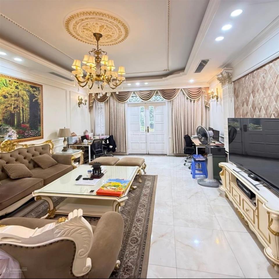 Nhà phố nguyễn cơ thạch 140m², giá 60 tỷ, nội thất nhập khẩu, kinh doanh đẳng cấp