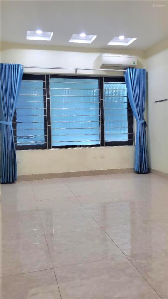 Bán nhà phố phạm văn đồng 40m²  phân lô  ô tô tránh  vị trí thuận tiện, giá hấp dẫn