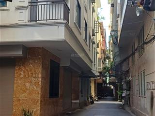 Bán nhà phố hoàng quốc việt khu phân lô, ô tô, lô góc thoáng sáng 50m  giá 15,x tỷ