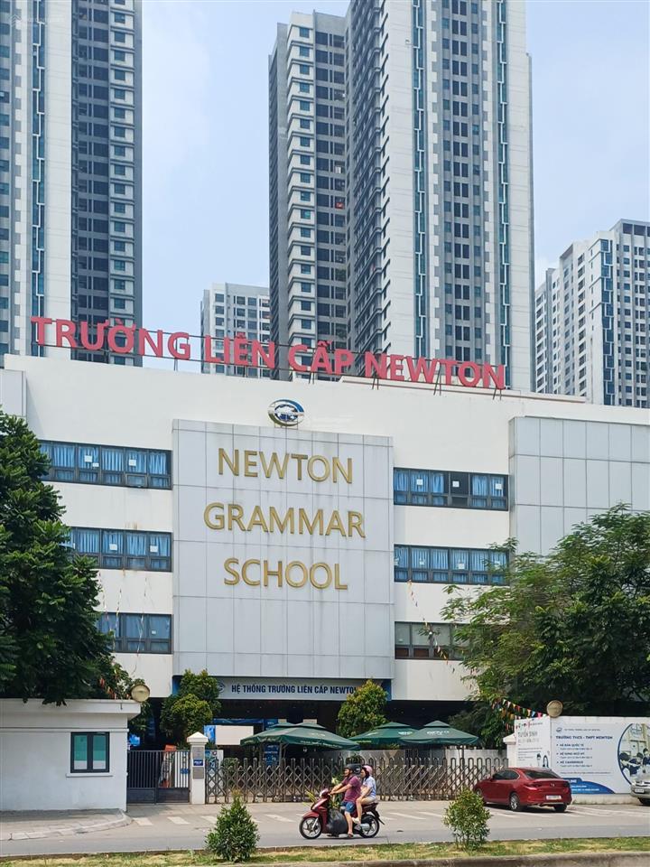 Bán đất hoàng công chất 50m², lô góc 3 mặt thoáng, ô tô tránh, vỉa hè rộng  13 tỷ
