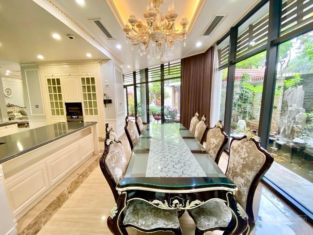 Biệt thự hàm nghi mỹ đình 1, mặt tiền 11m, vỉa hè rộng, ô tô tránh giá thương lượng